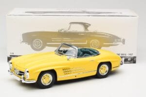 Mercedes 300 SL W198 Roadster Hardtop Signal Yellow Minichamps 1:18 180039044 Metal - imagen 9 de 9
