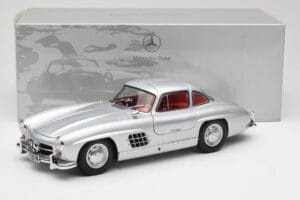 Mercedes 300 SL W198 Gullwing Plata Metálico Minichamps 1:18 B66040379 Metal - imagen 8 de 8