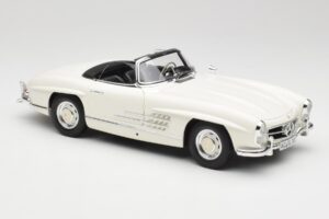 Mercedes 300 SL W198 Roadster Blanco Con Capota Blanda Minichamps 1:18 180039034 Metal - imagen 7 de 9