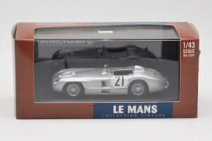 Mercedes 300 SLR #21 K. Kling / A. Simon 24 Hours of Le Mans 1955 Minichamps 1:43 432553021 Metal - imagen 4 de 4