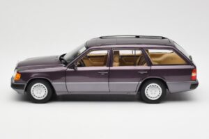 Mercedes 300D S124 T-Model Bornit Edición Dealer Norev 1:18 B66040701 Metal - imagen 4 de 8