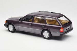 Mercedes 300D S124 T-Model Bornit Edición Dealer Norev 1:18 B66040701 Metal - imagen 7 de 8