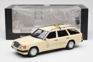 Mercedes 300D S124 T-Model Marfil Claro Taxi Edición Dealer Norev 1:18 B66040702 Metal