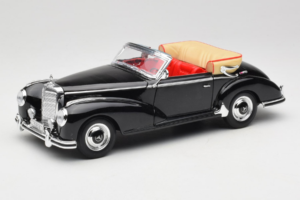 Mercedes 300S W188 Roadster Negro Welly 1:18 801-3271398 Metal
