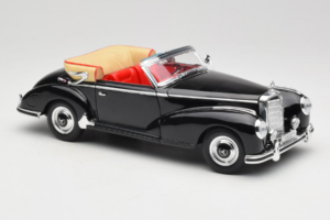 Mercedes 300S W188 Roadster Negro Welly 1:18 801-3271398 Metal - imagen 6 de 8