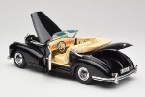 Mercedes 300SC W188 Obsidian Negro Maisto 1:18 806B Metal - imagen 5 de 8