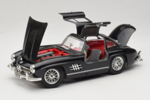 Mercedes 300SL Negro Bburago 1:18 3015-M3 Metal - imagen 2 de 8