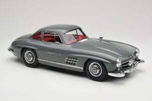 Mercedes 300SL W198 Gullwing Graphite Grey Norev 1:12 123852 Metal - imagen 4 de 6