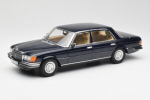 Mercedes 450 SEL 6.9 W116 Azul Oscuro Revell 1:18 8956 Metal
