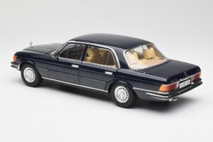 Mercedes 450 SEL 6.9 W116 Azul Oscuro Revell 1:18 8956 Metal - imagen 7 de 8