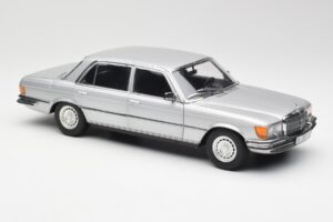 Mercedes 450 SEL 6.9 W116 Plata Revell 1:18 8955 Metal - imagen 6 de 8