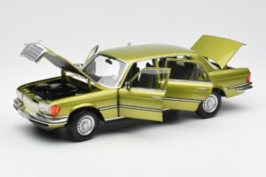 Mercedes 450 SEL W116 Citrus Verde Edición Dealer Norev 1:18 B66040683 Metal - imagen 2 de 8