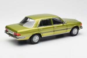Mercedes 450 SEL W116 Citrus Verde Edición Dealer Norev 1:18 B66040683 Metal - imagen 3 de 8