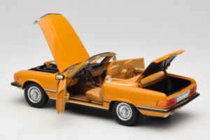 Mercedes 450 SL R107 Cayenne Orange Norev 1:18 183350 Metal - imagen 7 de 10