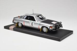 Mercedes 450 SLC 5.0 C107 Hertz #6 H. Mikkola Rally Bandama 1979 Winner Minichamps 1:18 107793206 Resina - imagen 4 de 6