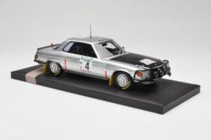 Mercedes 450 SLC 5.0 C107 #4 B. Waldegard / H. Thorszelius Rally Bandama 1979 Minichamps 1:18 107793204 Resina - imagen 4 de 6
