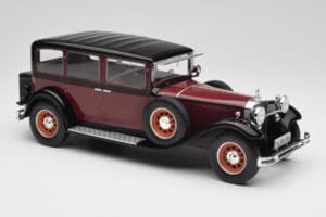 Mercedes 460 Nurburg W08 Negro MCG 1:18 MCG18364 Metal - imagen 4 de 6
