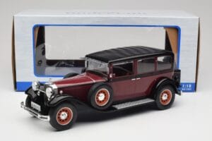 Mercedes 460 Nurburg W08 Negro MCG 1:18 MCG18364 Metal - imagen 6 de 6