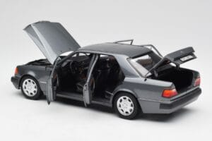 Mercedes 500 E W124 Pearl Gris Norev 1:18 183946 Metal - imagen 5 de 8