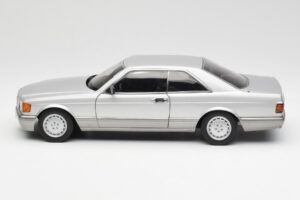 Mercedes 500 SEC C126 Plata AUTOart 1:18 76212 Metal - imagen 4 de 8