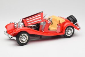 Mercedes 500K Roadster Rojo Bburago 1:18 3020 Metal - imagen 2 de 8