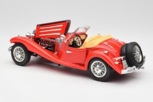 Mercedes 500K Roadster Rojo Bburago 1:18 3020 Metal - imagen 5 de 8