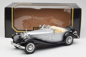Mercedes 500K Roadster Plata Bburago 1:18 3020-M1 Metal - imagen 8 de 8
