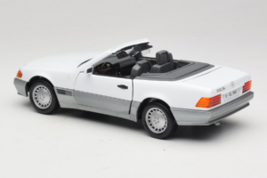 Mercedes 500 SL R129 Blanco Roadtough 1:18 92048 Metal - imagen 7 de 8