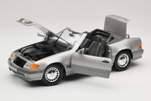 Mercedes 500SL R129 Plata Tchibo 1:18 TC001 Metal - imagen 2 de 8