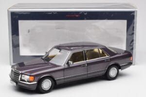 Mercedes 560 SEL W126 Violeta Metallic Norev 1:18 183544 Metal - imagen 8 de 8