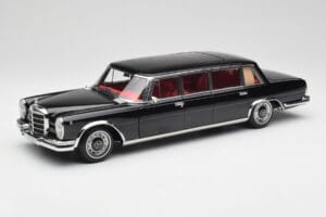 Mercedes 600 Pullman W100 Negro NZG 1:18 1071/50 Metal