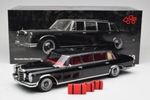 Mercedes 600 Pullman W100 Negro NZG 1:18 1071/50 Metal - imagen 8 de 8