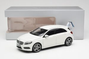 Mercedes A-Class W176 Cirrus Blanco Norev 1:18 B66960126 Metal - imagen 8 de 8