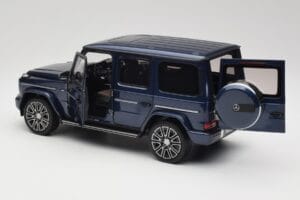Mercedes AMG G 63 L W465 Azul Oscuro Norev 1:18 B66960663 Metal - imagen 5 de 8