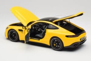 Mercedes AMG GT 43 C192 Turbo Sun Yellow NZG 1:18 B66960587 Metal - imagen 5 de 8