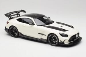 Mercedes AMG GT C190 Black Series Designo Diamond Blanco Metallic Minichamps 1:18 155032022 Metal - imagen 4 de 6