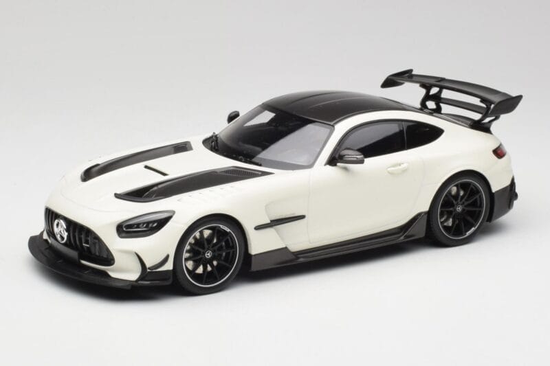 Mercedes AMG GT C190 Black Series Designo Diamond Blanco Metallic Minichamps 1:18 155032022 Metal