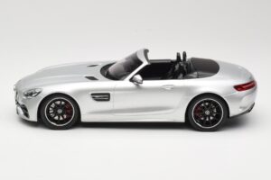 Mercedes AMG GT C Roadster R190 Plata Norev 1:18 183453 Metal - imagen 3 de 6