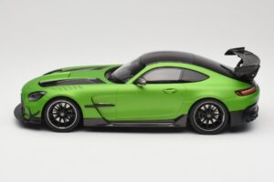 Mercedes AMG GT C190 Black Series Green Hell Magno Minichamps 1:18 155032020 Metal - imagen 3 de 6