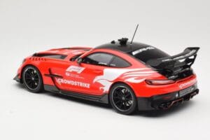 Mercedes AMG GT C190 Black Series Safety Car F1 2022 Minichamps 1:18 155032090 Metal - imagen 5 de 6