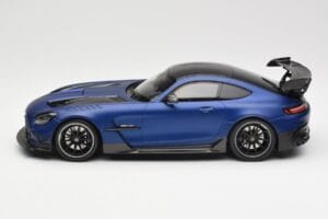 Mercedes AMG GT C190 Black Series Spectral Blue Magno Minichamps 1:18 155032021 Metal - imagen 3 de 6