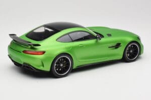 Mercedes AMG GT R C190 Verde Mate Minichamps 1:18 155036020 Metal - imagen 2 de 6