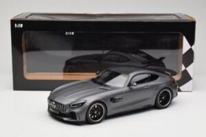 Mercedes AMG GT R C190 Gris Mate Metalizado Minichamps 1:18 155036026 Metal - imagen 6 de 6
