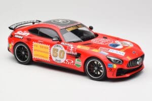 Mercedes AMG GT R C190 Oro Rosado Minichamps 1:18 155036024 Metal - imagen 4 de 6