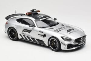 Mercedes AMG GT R C190 Safety Car F1 2019 Minichamps 1:18 155036090 Metal - imagen 4 de 6