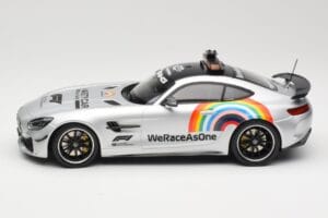 Mercedes AMG GT R C190 Safety Car F1 2020 Minichamps 1:18 155036092 Metal - imagen 3 de 6