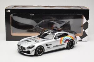 Mercedes AMG GT R C190 Safety Car F1 2020 Minichamps 1:18 155036092 Metal - imagen 6 de 6