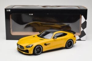 Mercedes AMG GT R C190 Amarillo Minichamps 1:18 155036021 Metal - imagen 6 de 6
