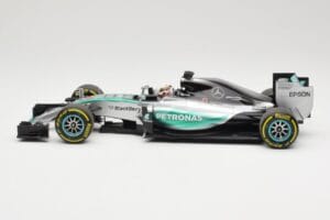 Mercedes AMG Petronas W06 Hybrid #44 L. Hamilton F1 World Champion 2015 Minichamps 1:18 186150044 Metal - imagen 3 de 6