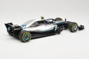 Mercedes AMG Petronas W09 #77 V. Bottas F1 2018 Minichamps 1:18 110180077 Metal - imagen 2 de 6